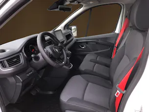 Renault Trafic Red VAN L1H1 2.0 dCi 150 EDC mit Heckklappe