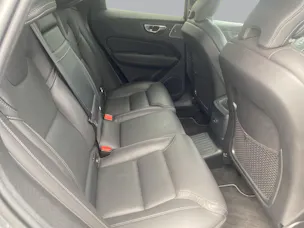 Volvo XC60 T8 eAWD R-Design Geartronic