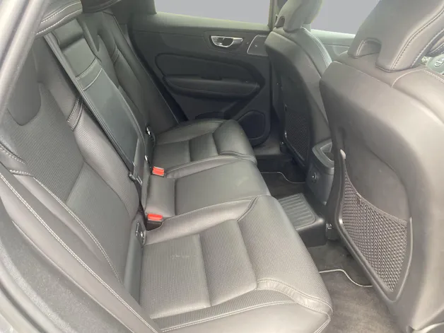 Volvo XC60 T8 eAWD R-Design Geartronic