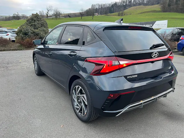 Hyundai i20 1.0 T-GDi Amplia DCT