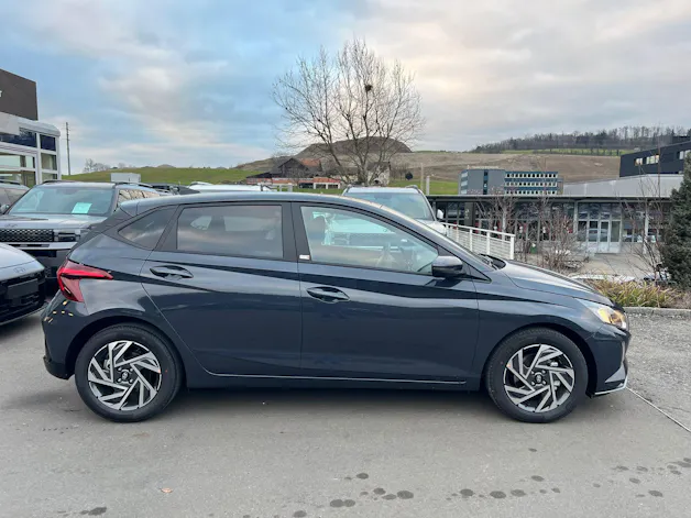 Hyundai i20 1.0 T-GDi Amplia DCT