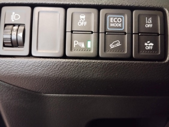 Vehicle image 19 Vehicle image 19