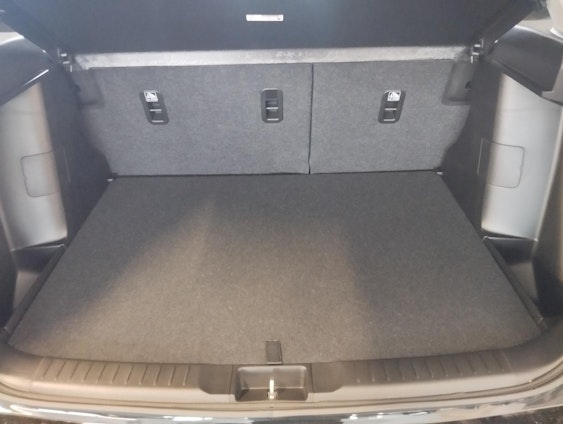 Vehicle image 9 Vehicle image 9