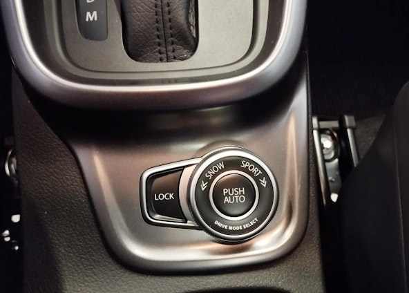 Vehicle image 17 Vehicle image 17