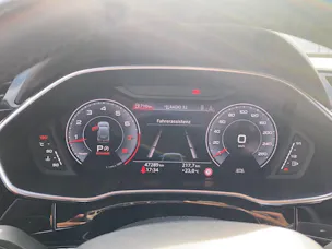 Audi Q3 45 TFSI S line quattro S-tronic
