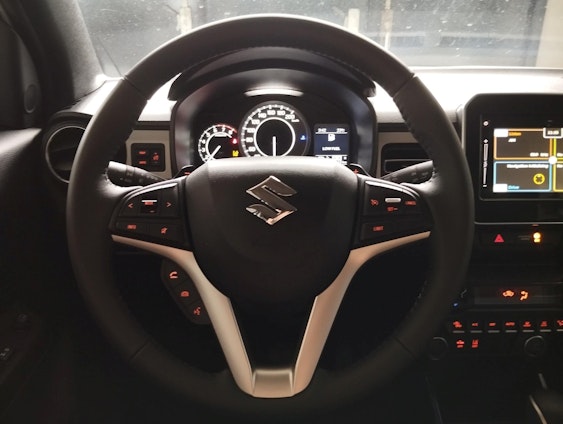 Vehicle image 15 Vehicle image 15