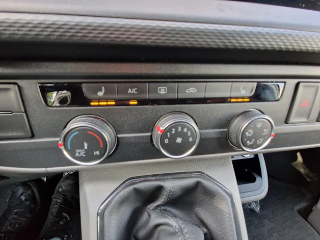 VW T6.1 2.0 TDI 150PS 6-Gang handschaltung