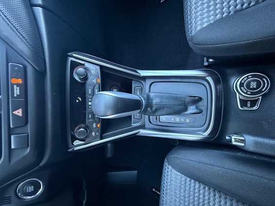 Vehicle image 12 Vehicle image 12