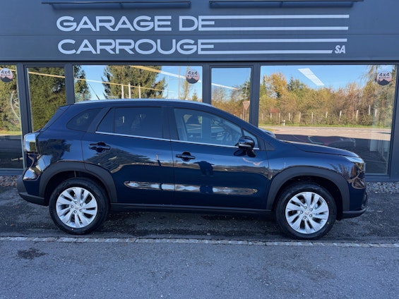 Vehicle image 6 Vehicle image 6