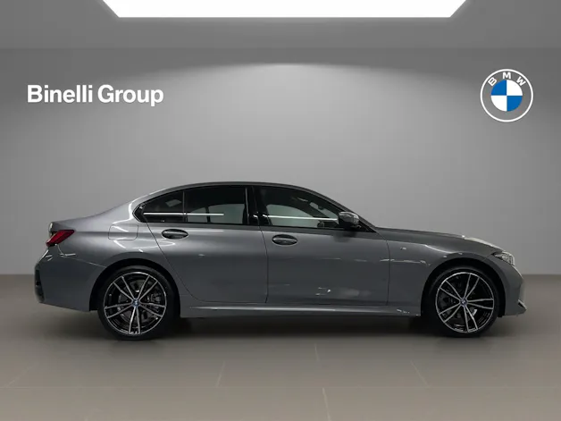 BMW 330e xDrive Steptronic M Sport
