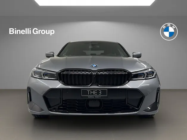 BMW 330e xDrive Steptronic M Sport
