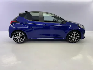 Toyota Yaris 1.5 VVT-i HSD GR Sport