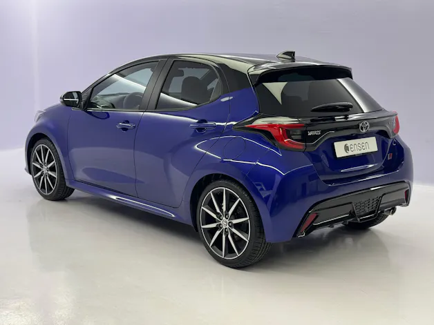 Toyota Yaris 1.5 VVT-i HSD GR Sport