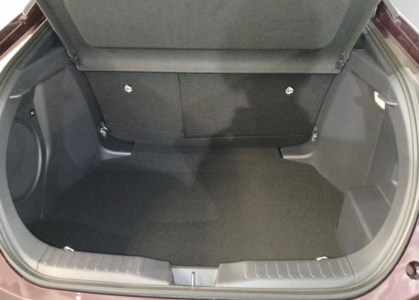 Vehicle image 13 Vehicle image 13