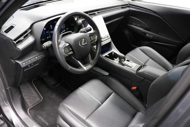 Vehicle image LEXUS LBX