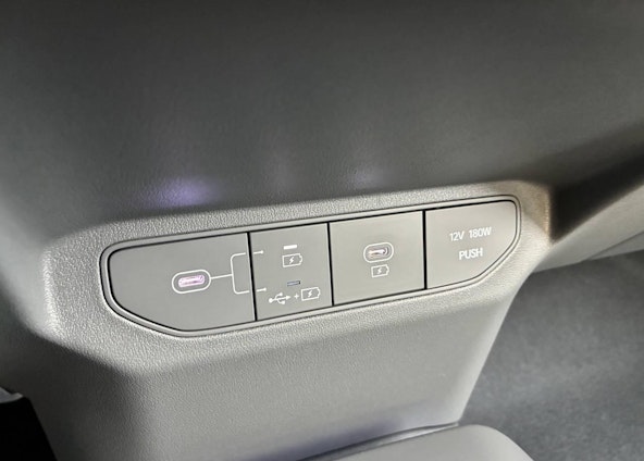 Vehicle image 10 Vehicle image 10