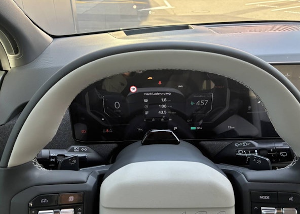 Vehicle image 8 Vehicle image 8