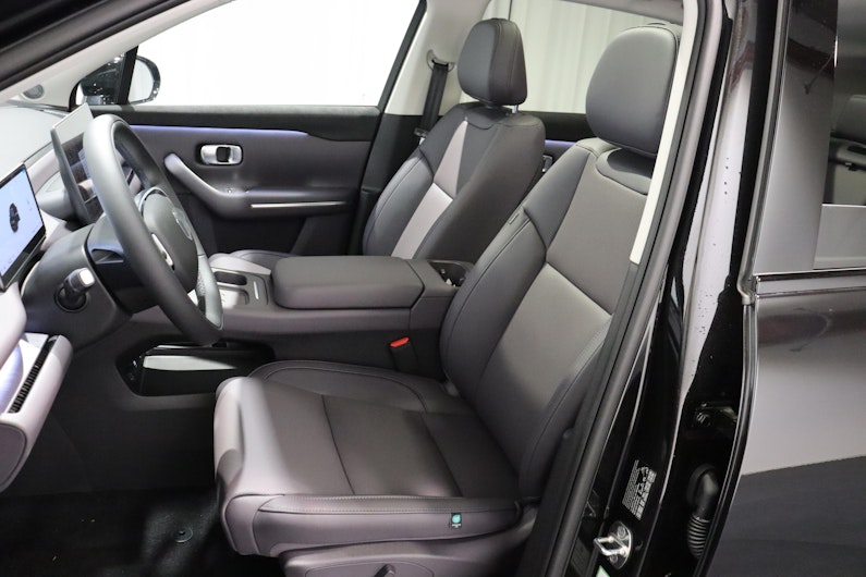 Vehicle image LEAPMOTOR C10