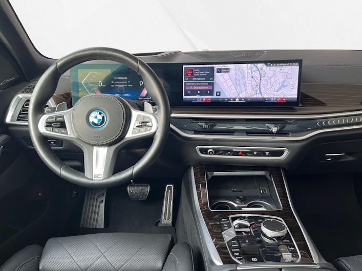 Vehicle image BMW X5