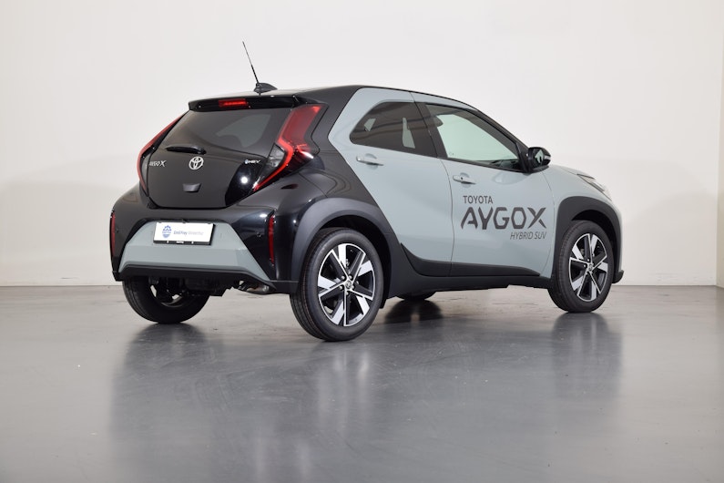 Vehicle image TOYOTA AYGO X