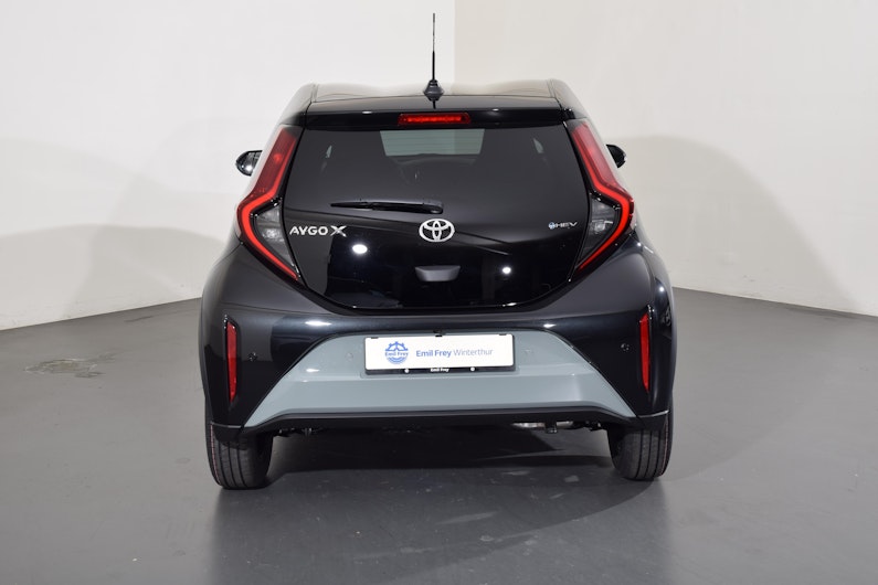 Vehicle image TOYOTA AYGO X