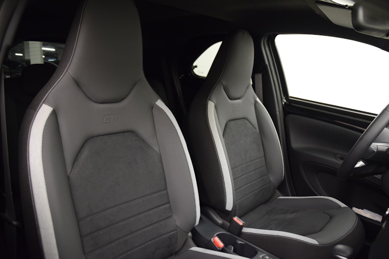 Vehicle image TOYOTA AYGO X