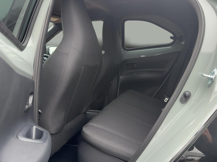 Vehicle image TOYOTA AYGO X