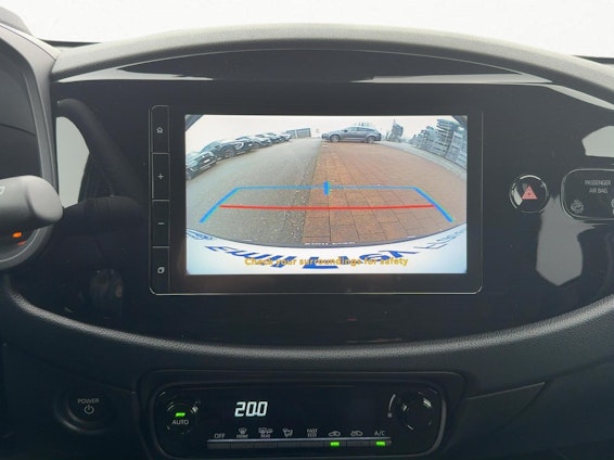 Vehicle image 13 Vehicle image 13