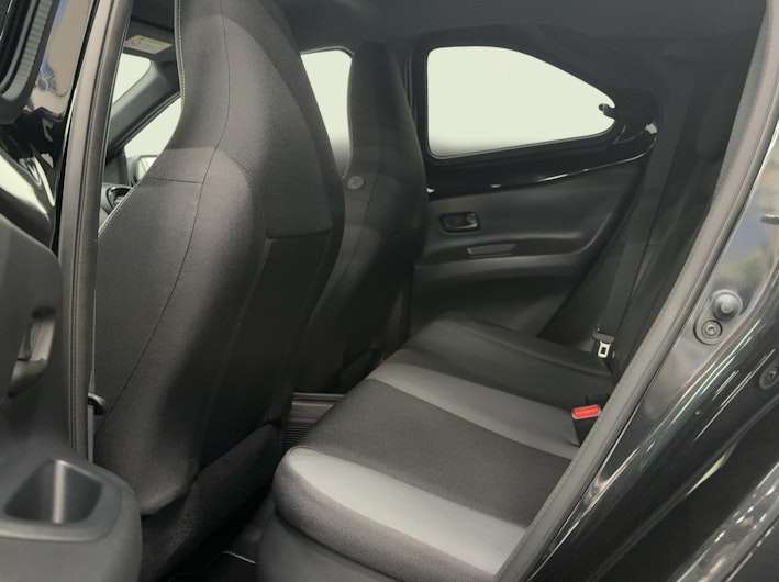 Vehicle image TOYOTA AYGO X