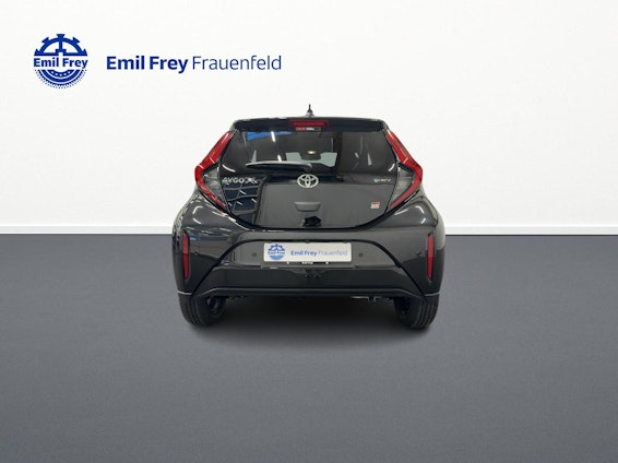 Vehicle image 3 Vehicle image 3