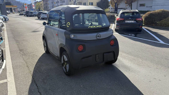 immagine del veicolo 3 immagine del veicolo 3