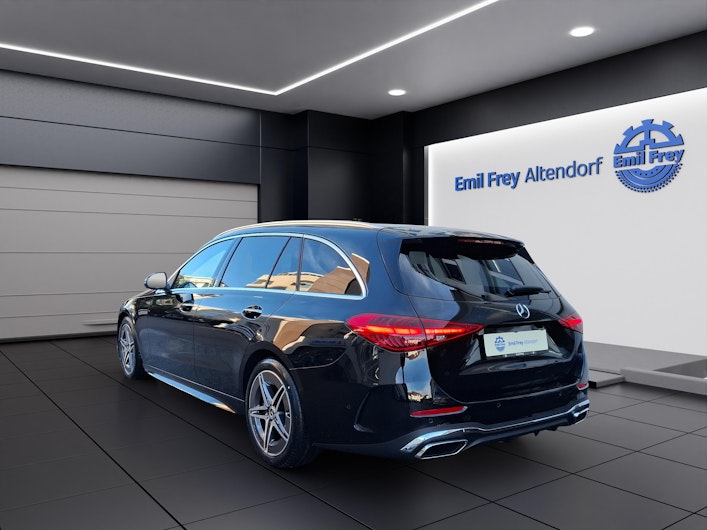 Vehicle image MERCEDES-BENZ C 220