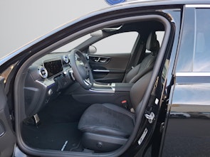 Vehicle image MERCEDES-BENZ C 220 d Swiss Star AMG Line 4matic Kombi