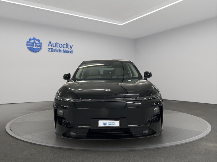 Vehicle image LEAPMOTOR B10