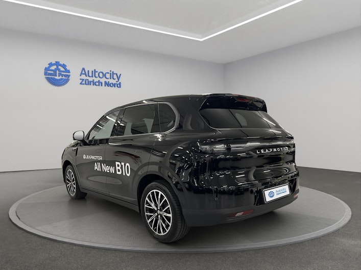 Vehicle image LEAPMOTOR B10