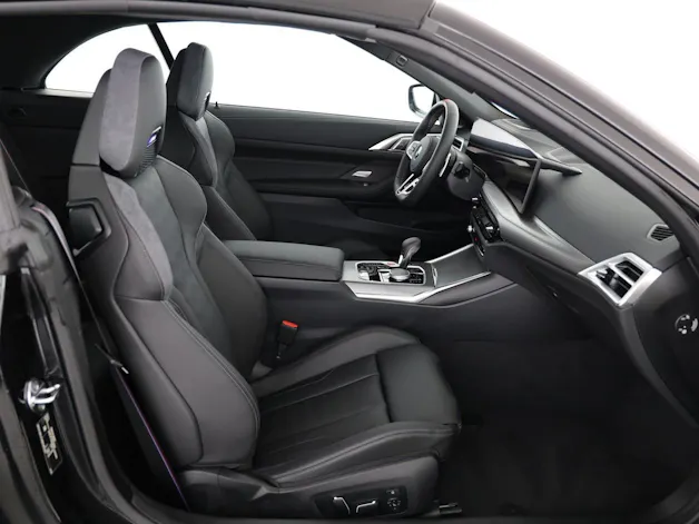 BMW M4 Cabrio Competition M xDrive