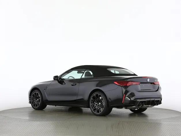 BMW M4 Cabrio Competition M xDrive