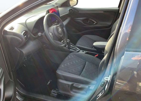 Vehicle image 7 Vehicle image 7