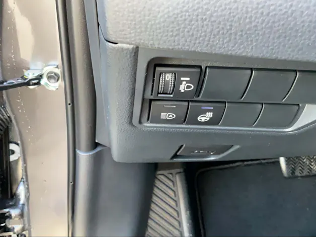 Toyota Yaris 1.5 VVT-i HSD Trend