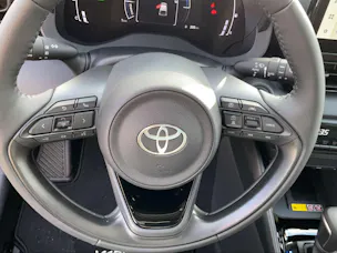 Toyota Yaris 1.5 VVT-i HSD Trend