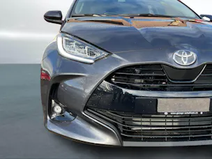Toyota Yaris 1.5 VVT-i HSD Trend