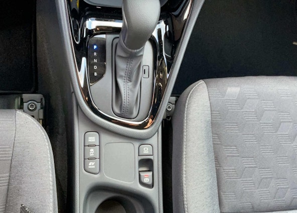 Vehicle image 4 Vehicle image 4