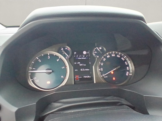 Vehicle image 14 Vehicle image 14