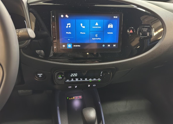 Vehicle image 12 Vehicle image 12