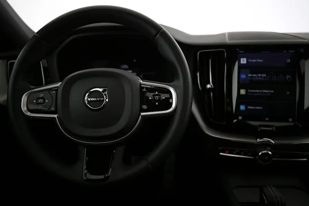 Volvo XC60 2.0 T6 TE R-Design eAWD