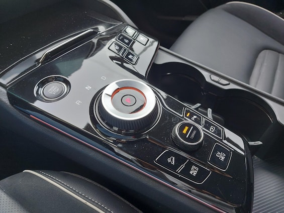 Vehicle image 24 Vehicle image 24