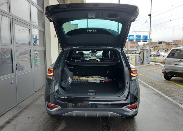 Vehicle image 17 Vehicle image 17