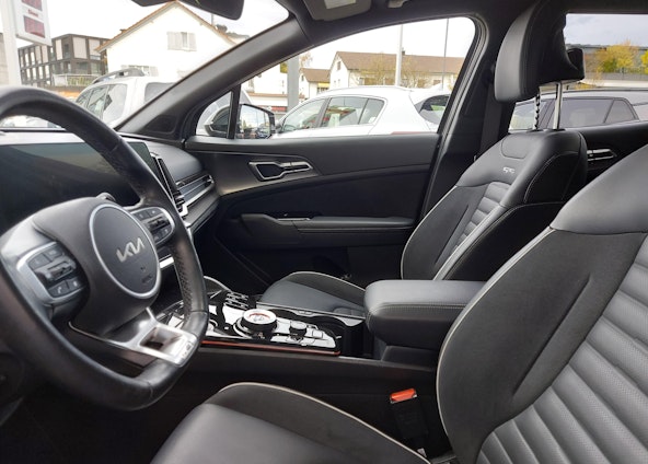 Vehicle image 19 Vehicle image 19