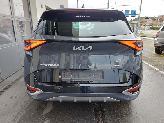 Vehicle image 13 Vehicle image 13