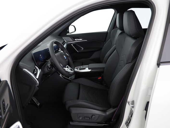 Vehicle image BMW X1